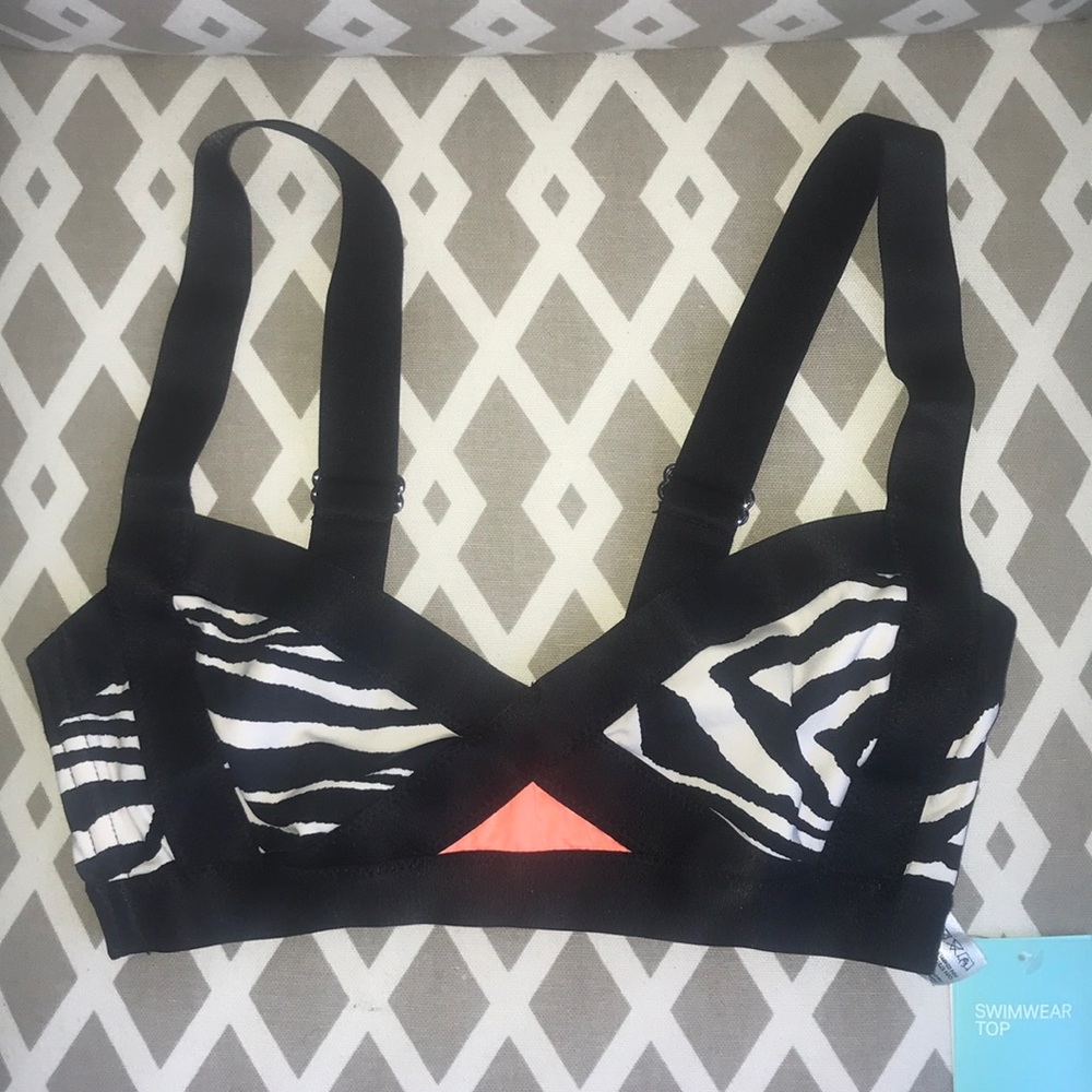 Bathing suit top